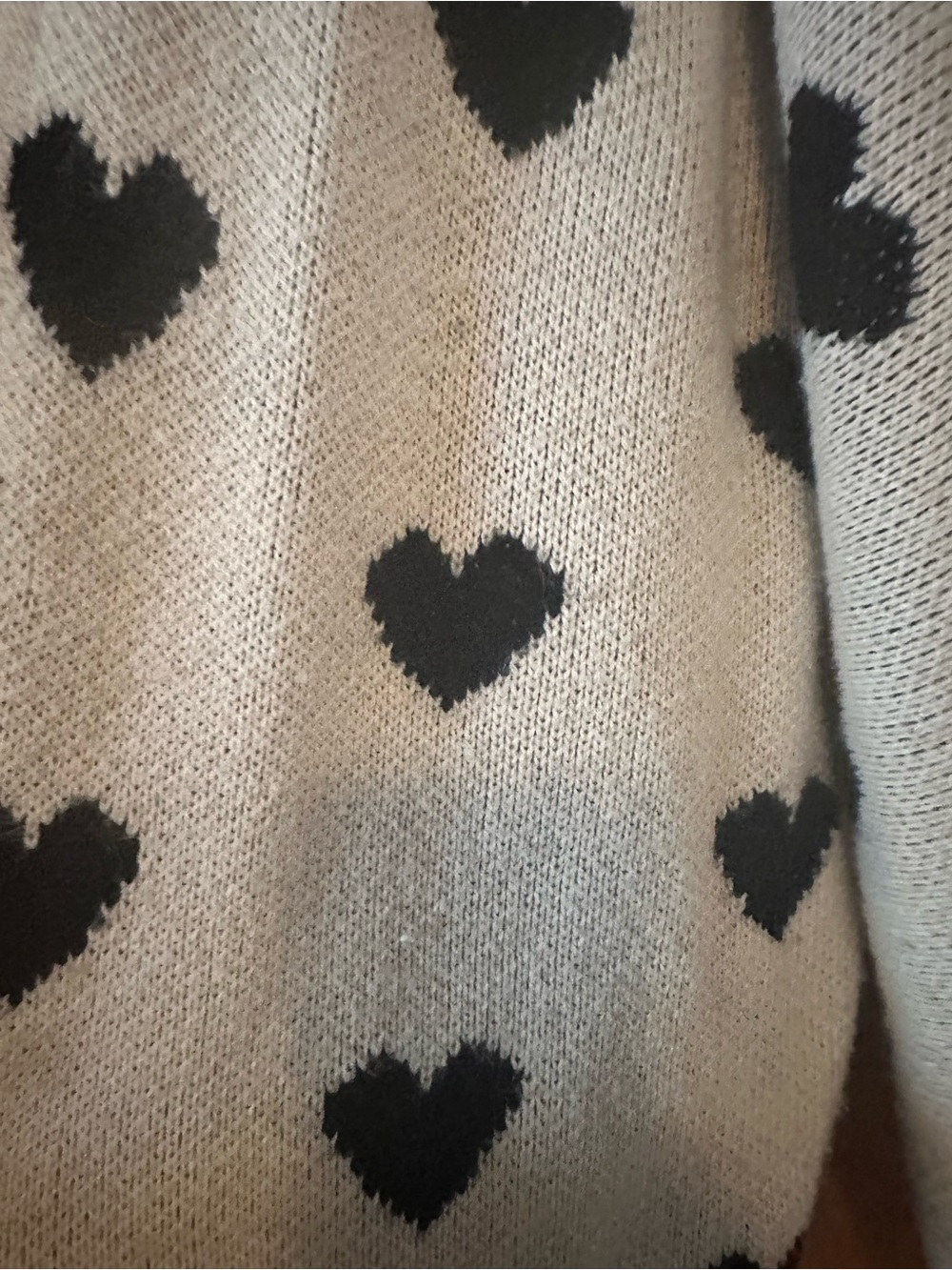 Open-Front Heart Pattern Cardigan Sweater - Cream/Black - Picture 4 of 4
